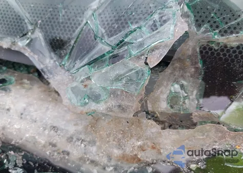 2008 Mercury Grand Marquis Gs from USA, damaged, VIN 2MEFM74V28X619126